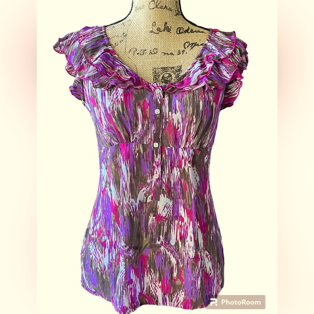 A.N.A. Small Sleeveless Button Down Ruffled Collar Blouse